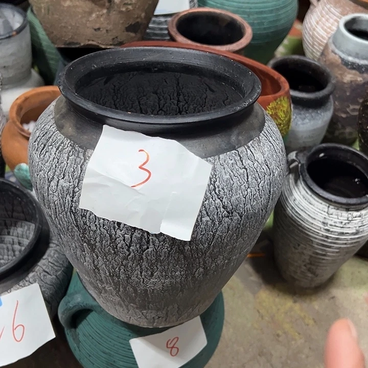 灰色坛子高20口14微瑕默认打孔