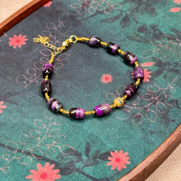 S183-舒俱来丝绒桶珠手链-多样性发单一