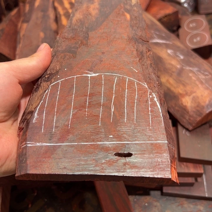 佐***铺檀香紫檀（小叶紫檀）边角料