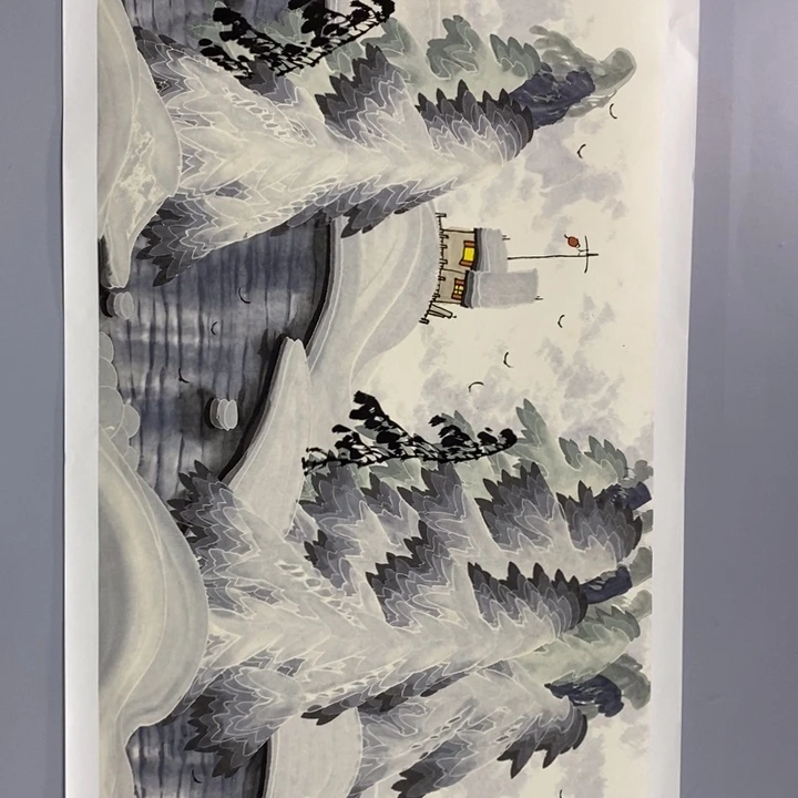手绘作品等多种形式进行