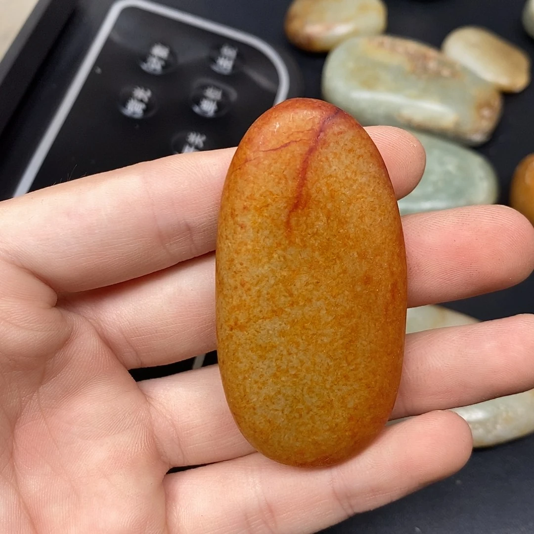 和田玉（糖玉）未镶嵌挂件