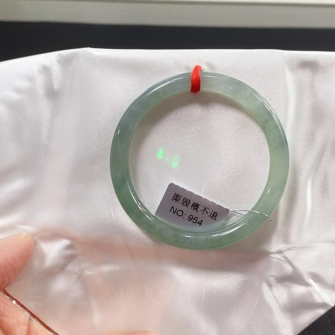 未镶嵌手镯翡翠手镯
