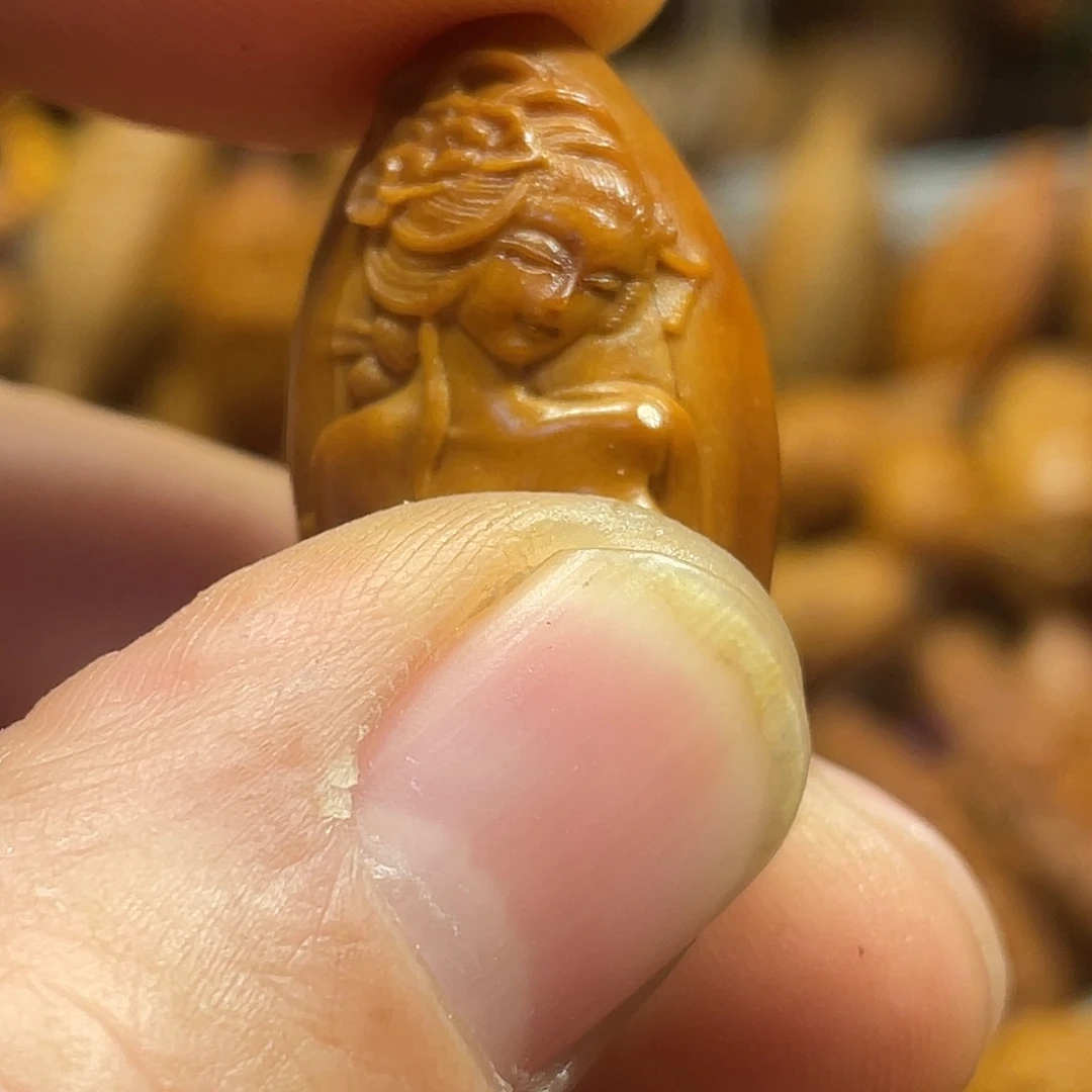 橄榄核手串/手链反油浮雕美女606