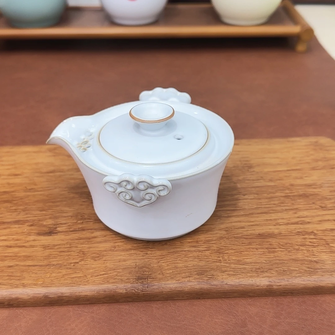 瓷片开播浮力，小微瑕。