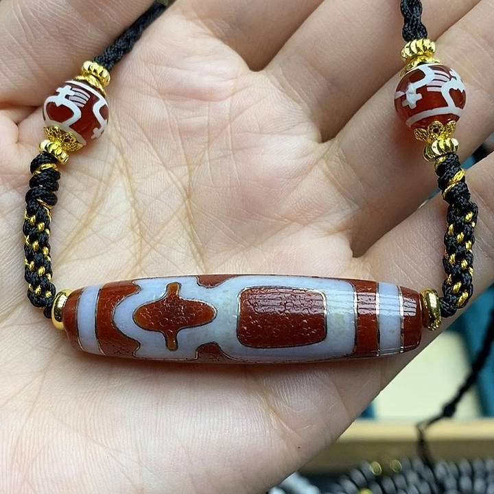 玛瑙/玉髓（覆膜）颈饰合金