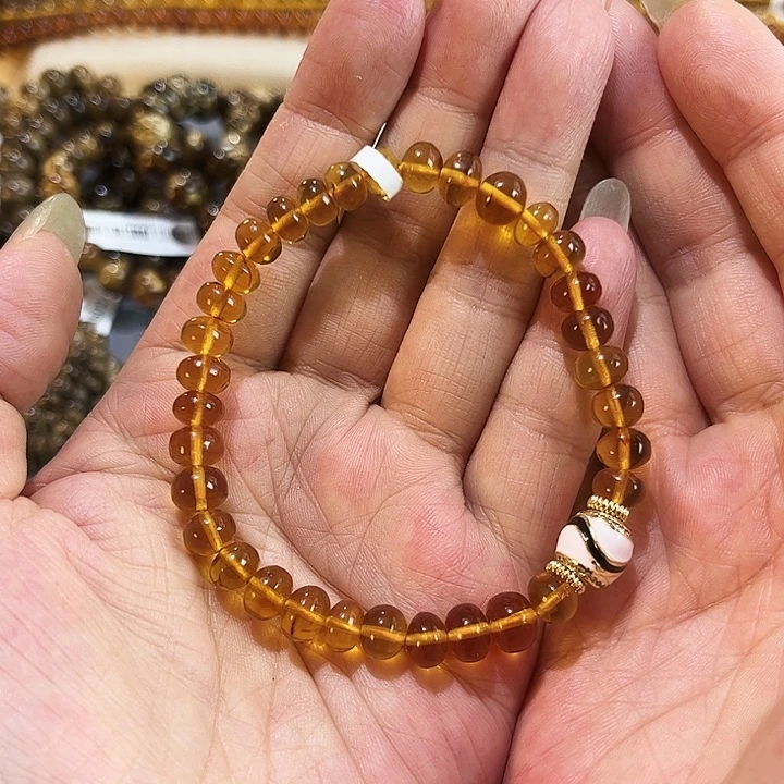 未镶嵌琥珀裸石抚顺琥珀10753七