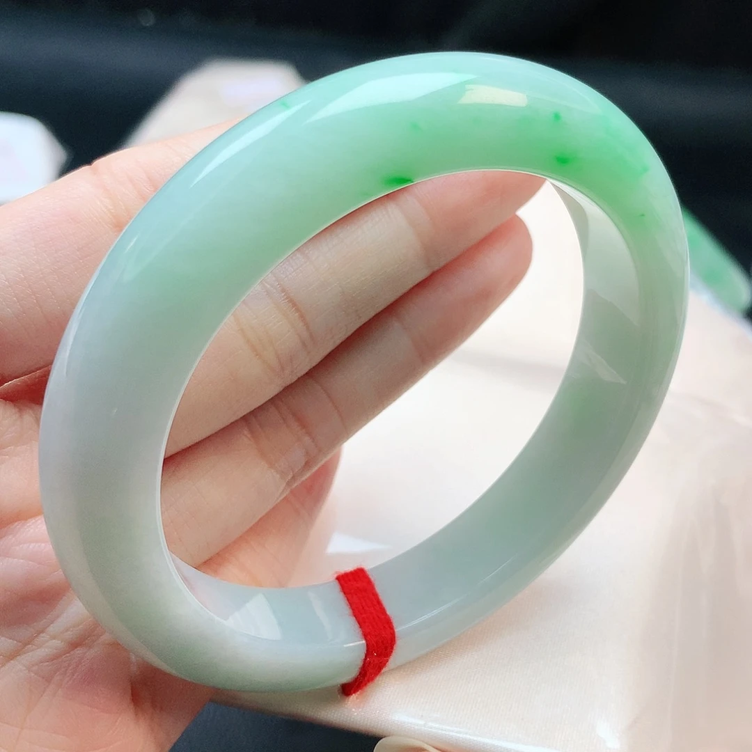 未镶嵌手镯翡翠欣**?62圈口881943