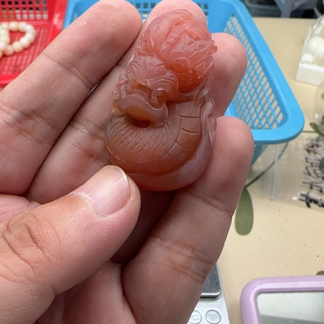 白玉菩提吊坠红色0668