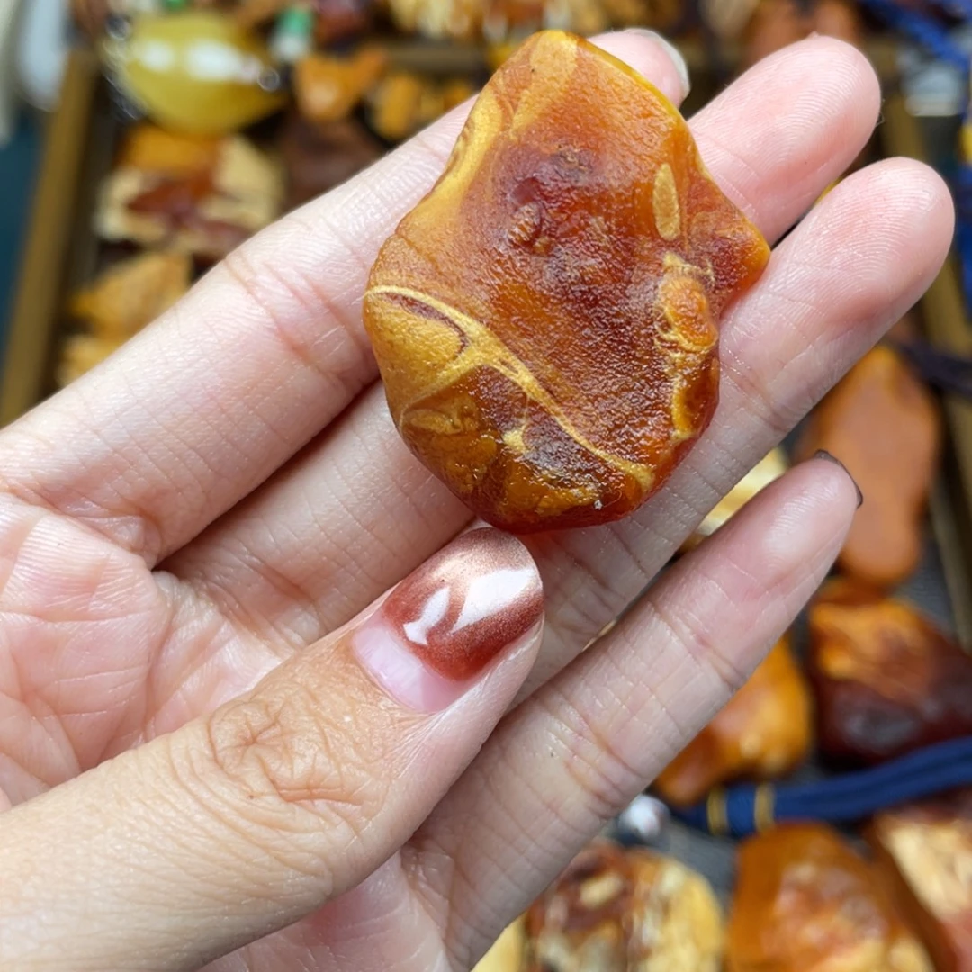 琥珀未镶嵌珠宝奇石