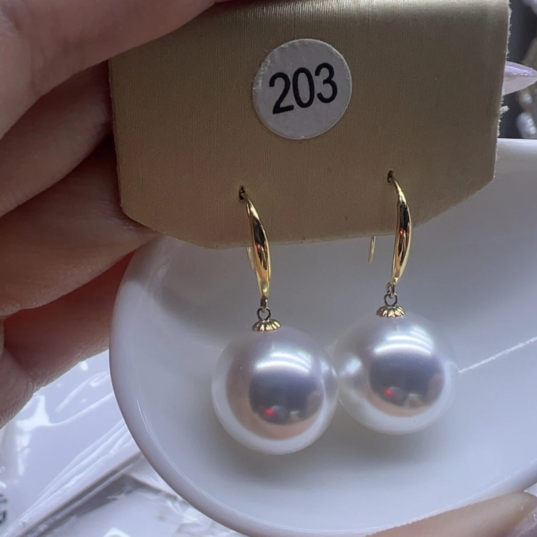 淡水珍珠18K金镶嵌耳饰