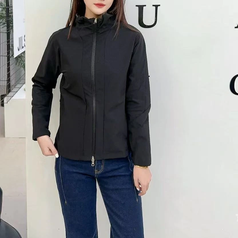 外套-女士运动风户外休闲拉链