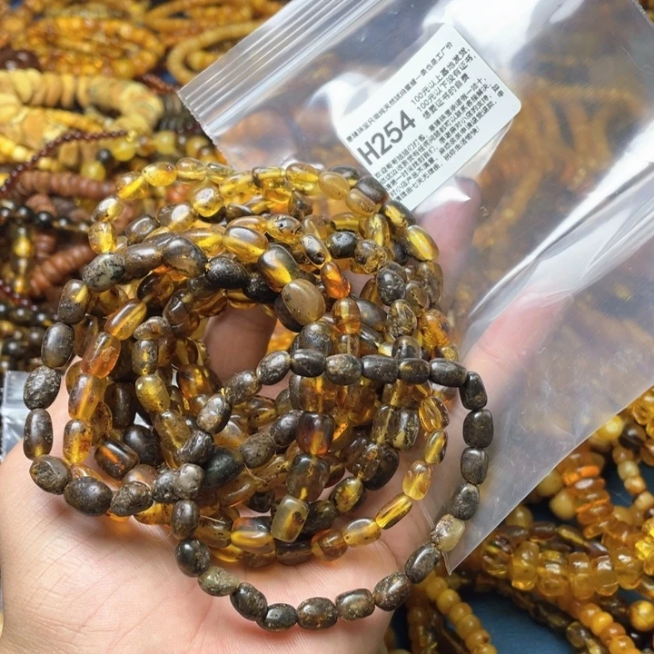 琥珀未镶嵌珠宝奇石