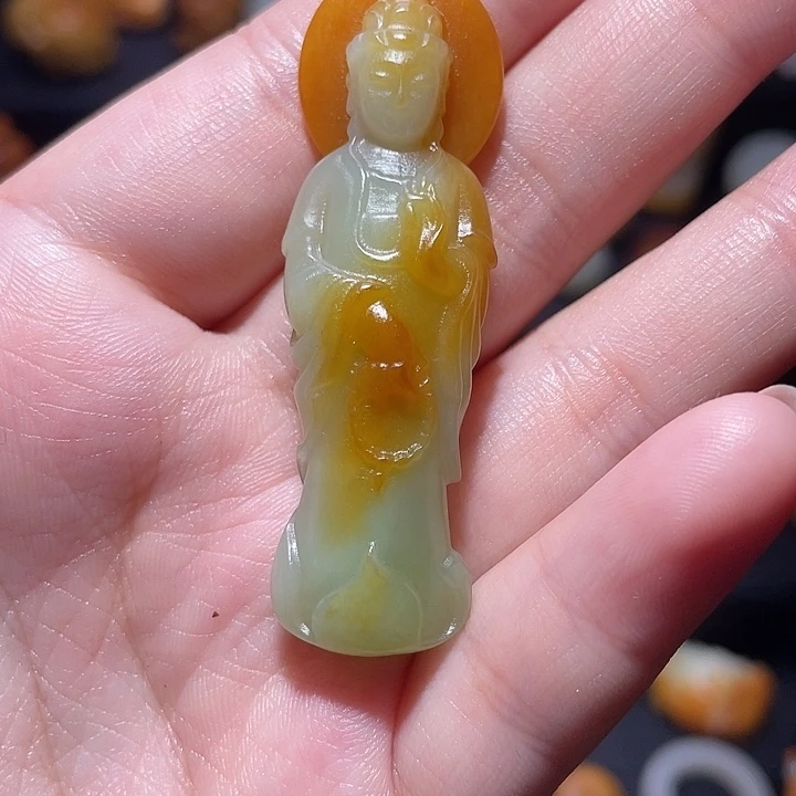 和田玉（糖玉）未镶嵌颈饰缺****4