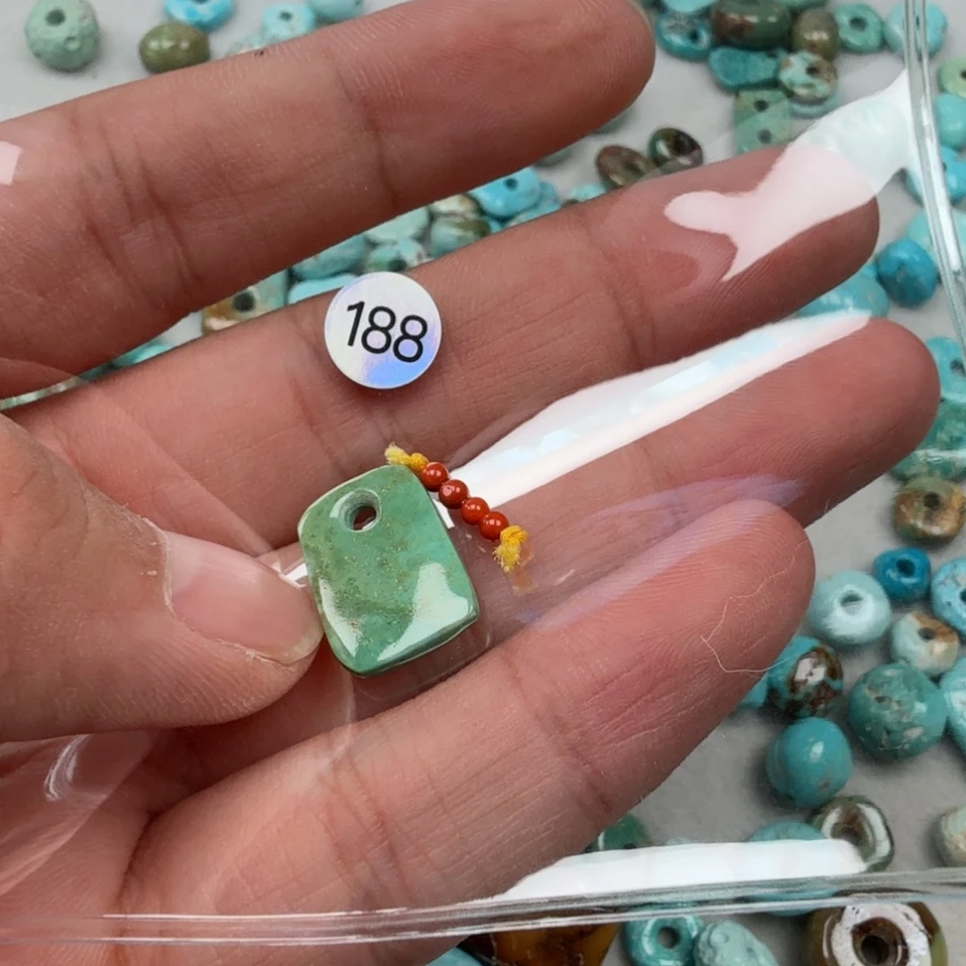 未镶嵌南红玛瑙珠宝奇石