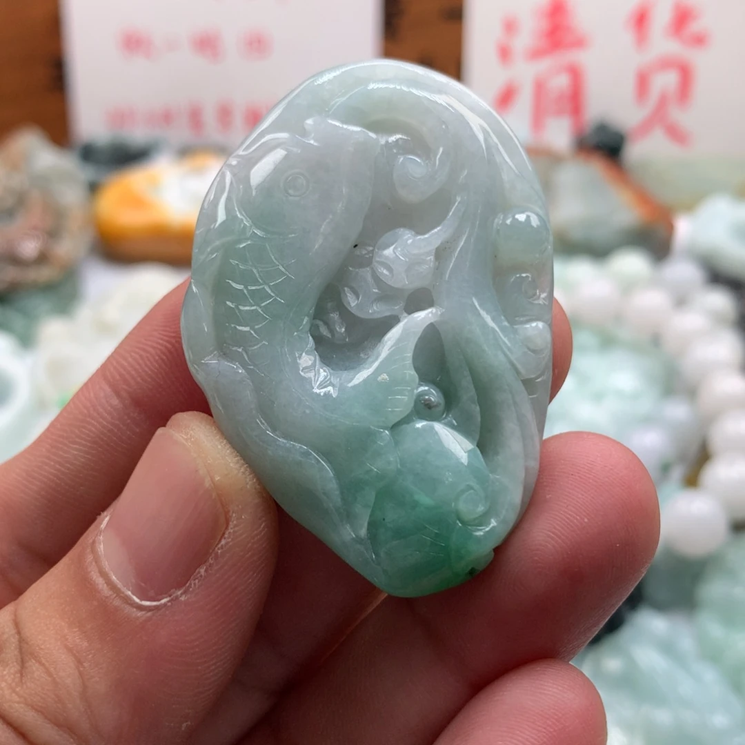 翡翠未镶嵌颈饰保真天然A货翡翠