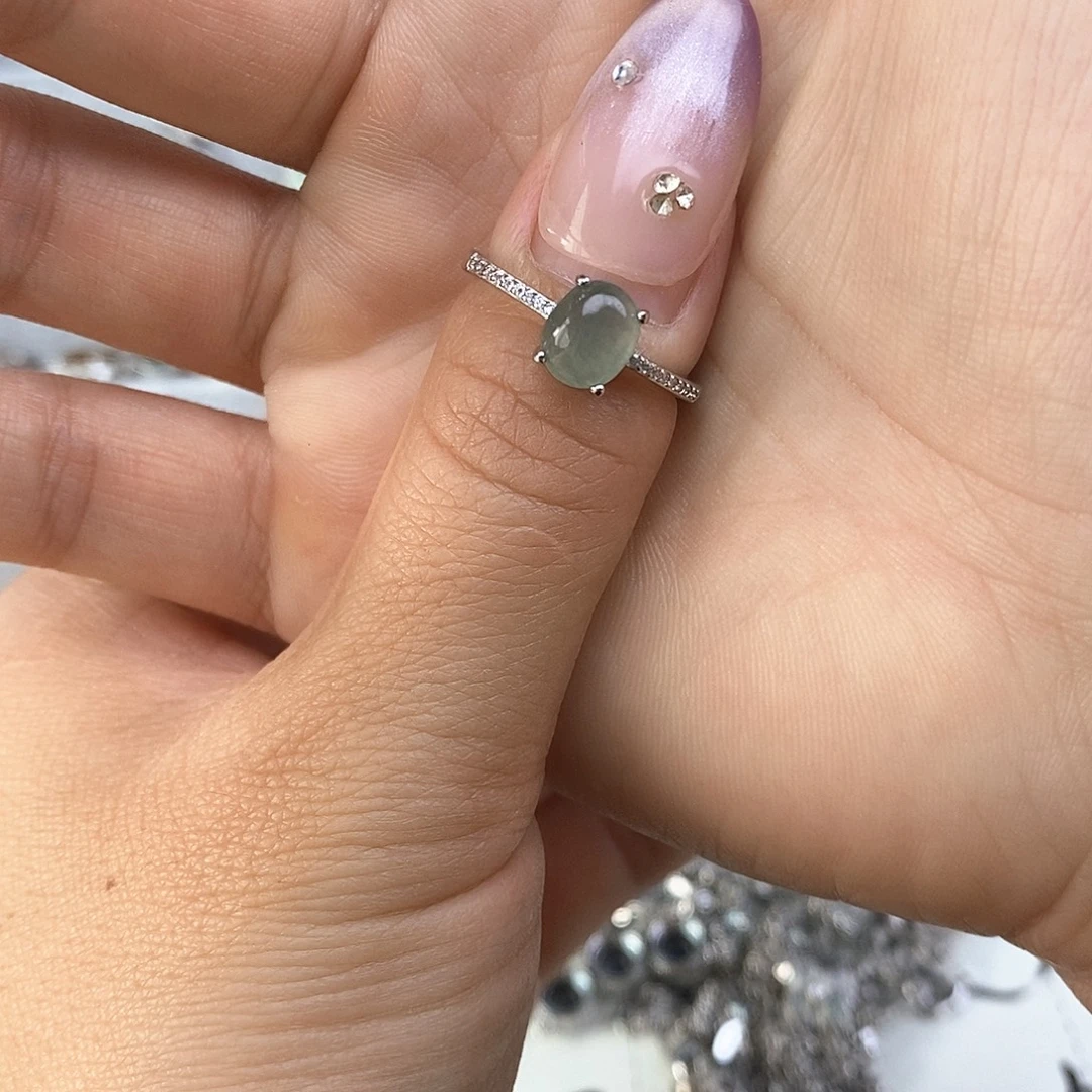洁***洁翡翠未镶嵌戒指缅甸