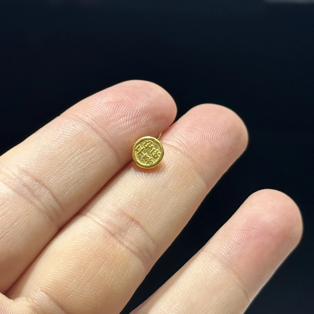 足金999 平安喜乐纽扣 1.059
