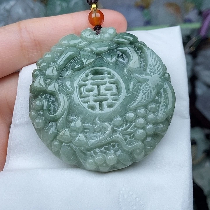 翡翠未镶嵌颈饰翡翠双面