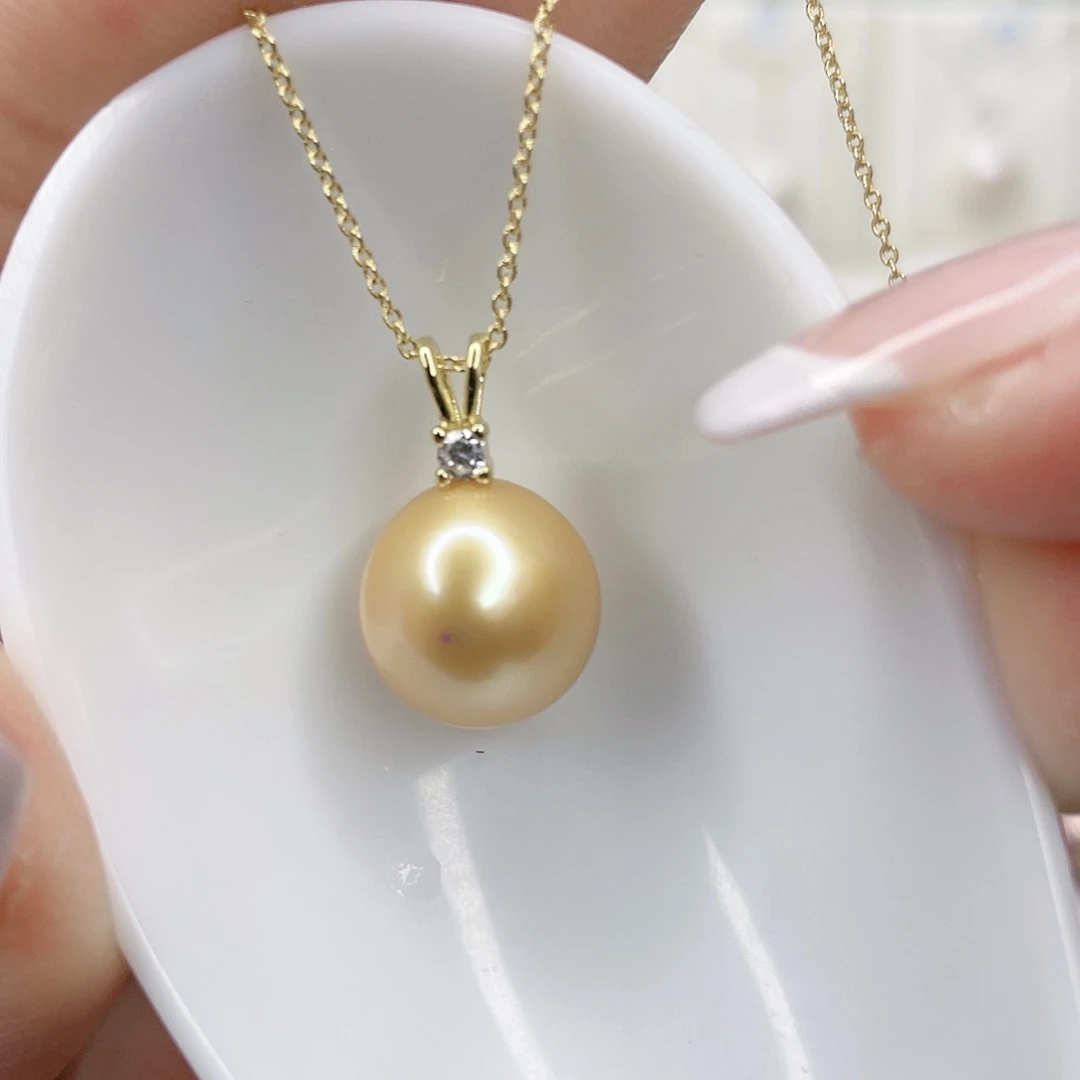 淡水珍珠吊坠(赠链)未镶嵌