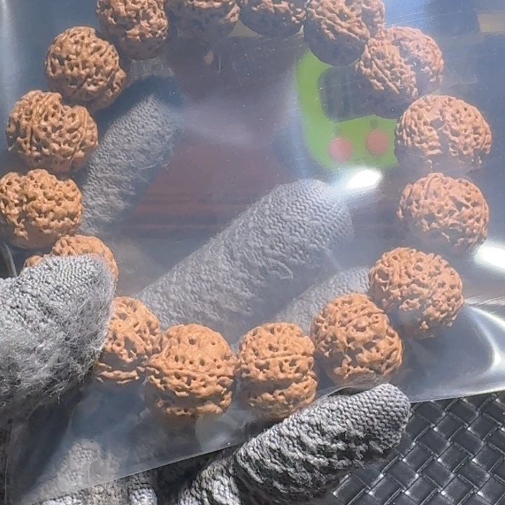 L***H吊坠金刚菩提不可多得科技顾客反馈了