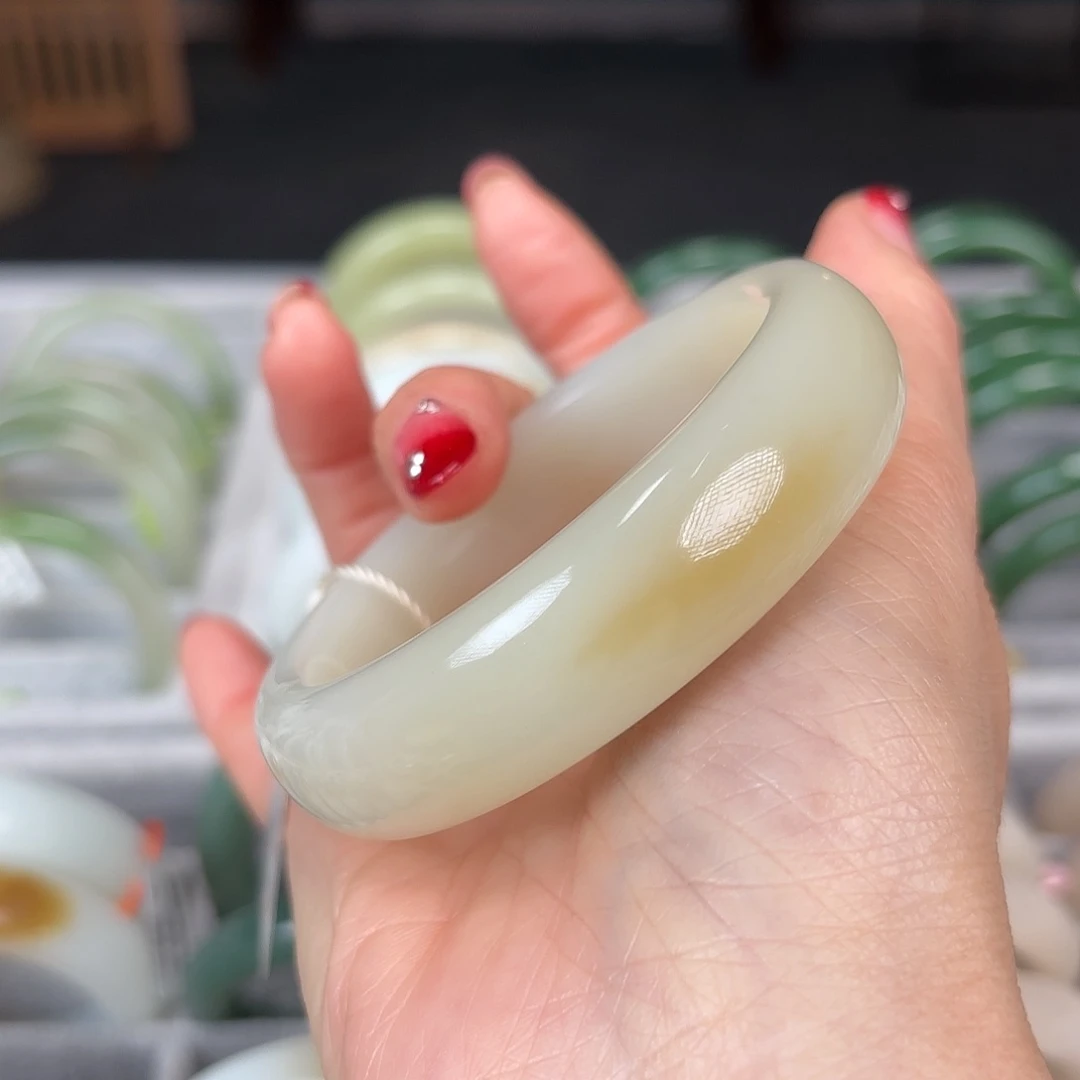 和田玉手镯58未镶嵌海*