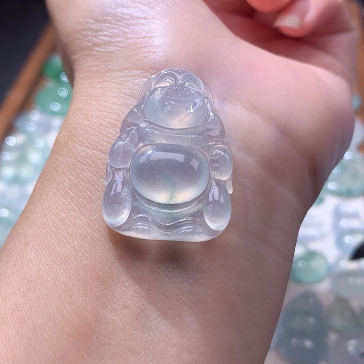 颈饰未镶嵌翡翠高冰飘花布袋佛