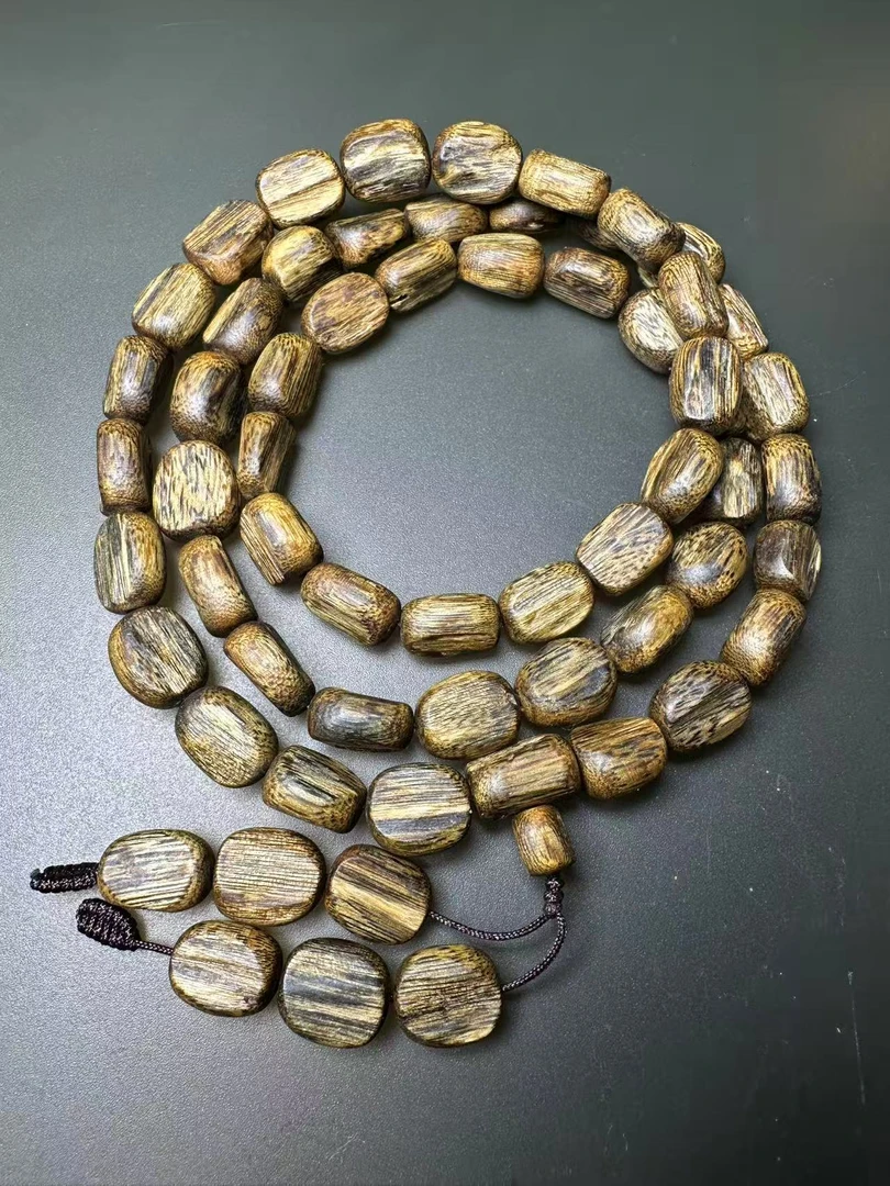 沉香沉香香韵幽沉 海南白奇楠沉香树芯油9mm多圈多样性发货一29克