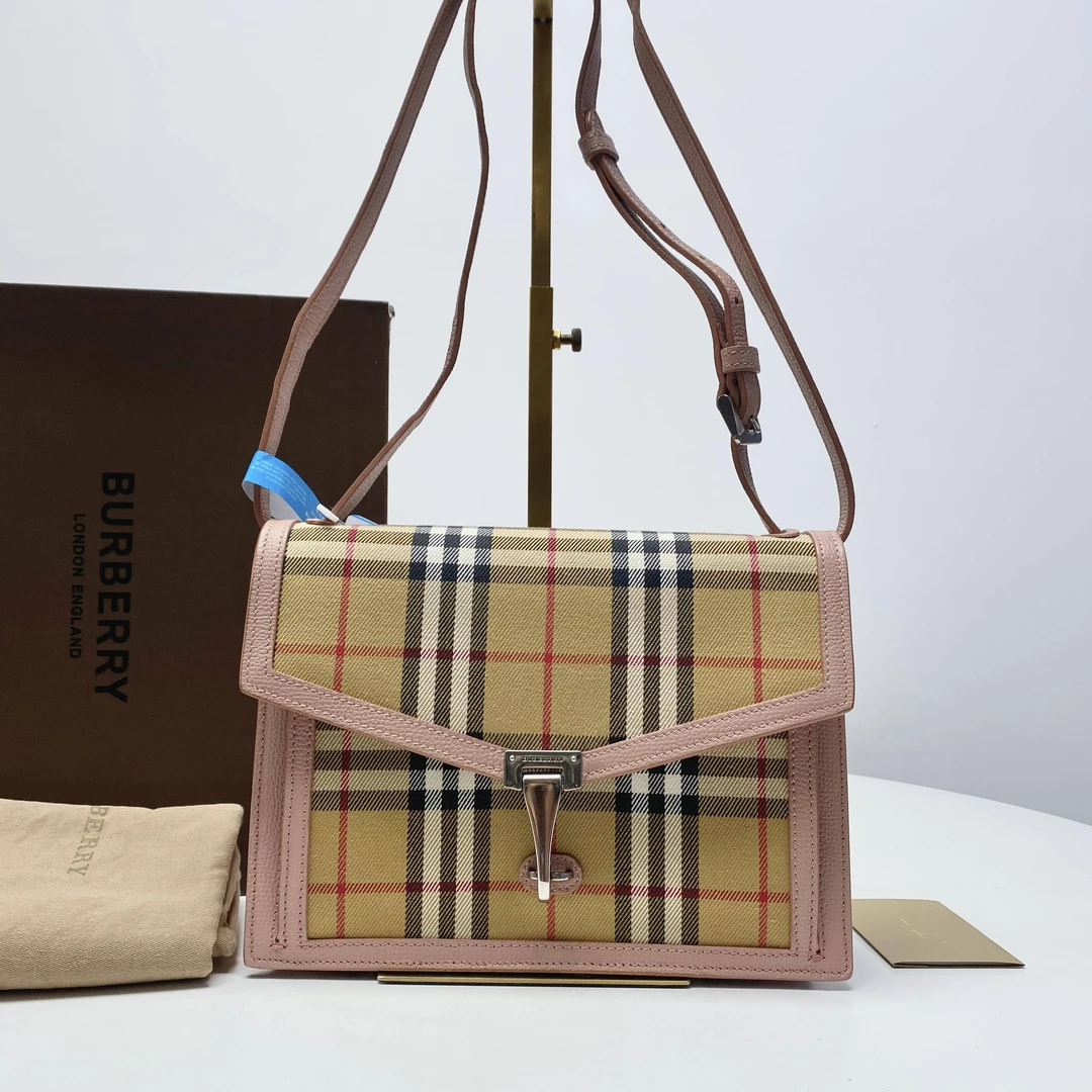 胖虎佳佳/博柏利/95新/公价0/箱包/斜挎包/312501200155