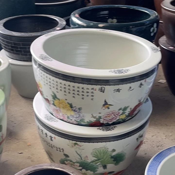 嗯***！景德镇陶瓷鱼缸艺术