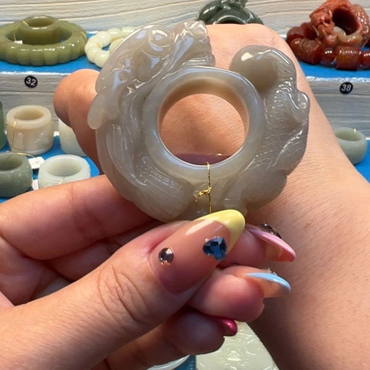 蛇纹石玉未镶嵌戒指内径22.3