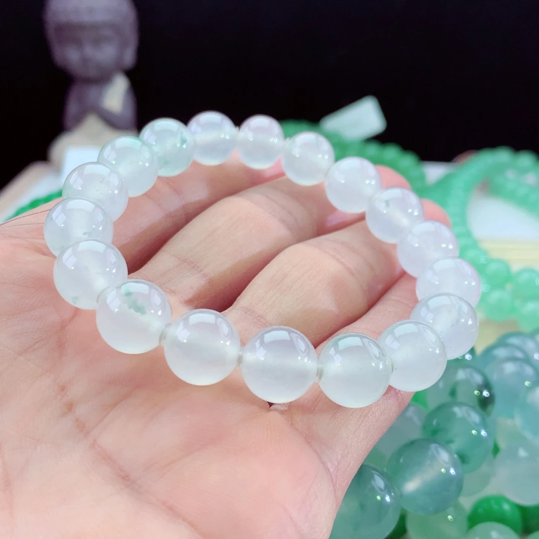 翡翠手链未镶嵌卡10