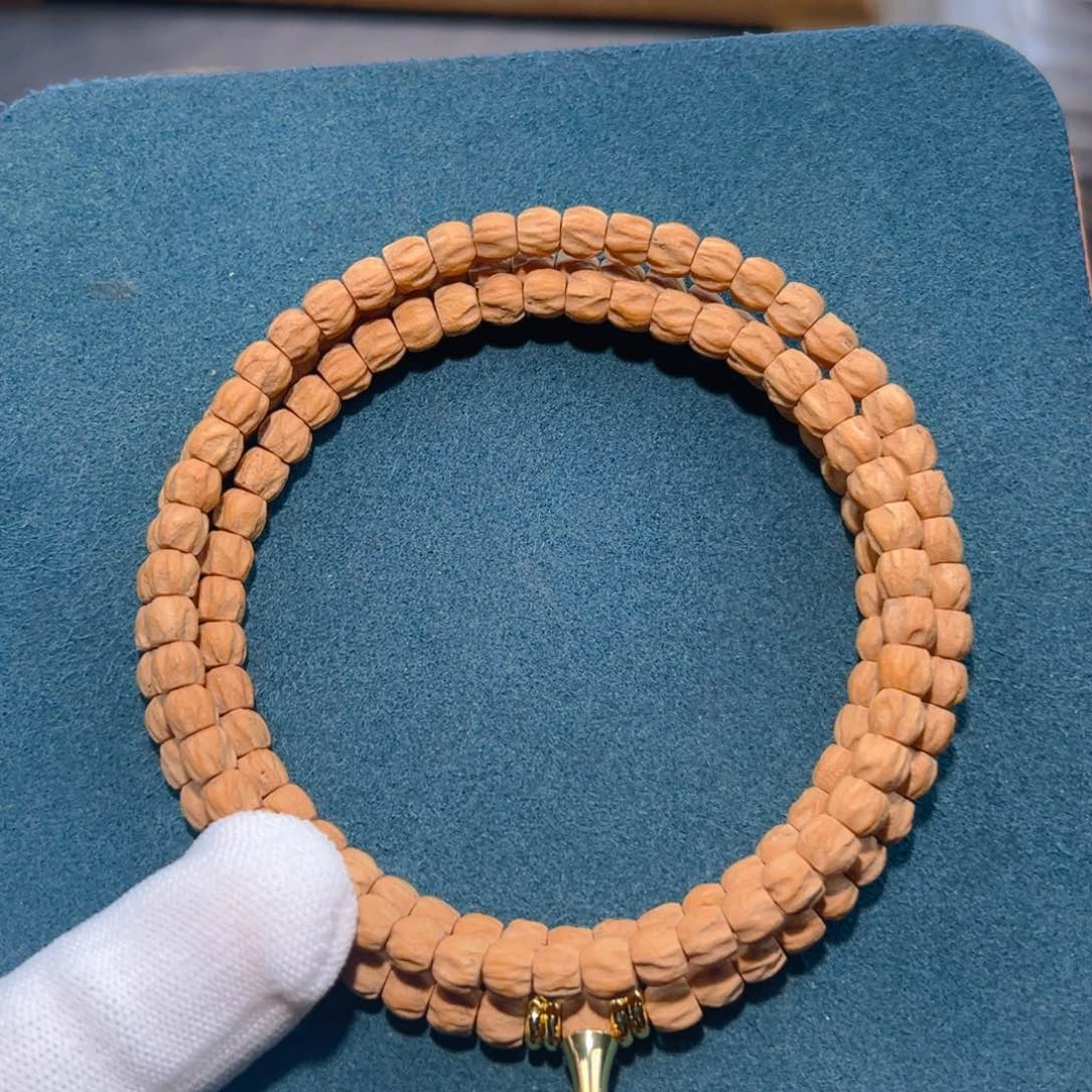 吊坠柏香籽/百香籽勿****终玉莲花