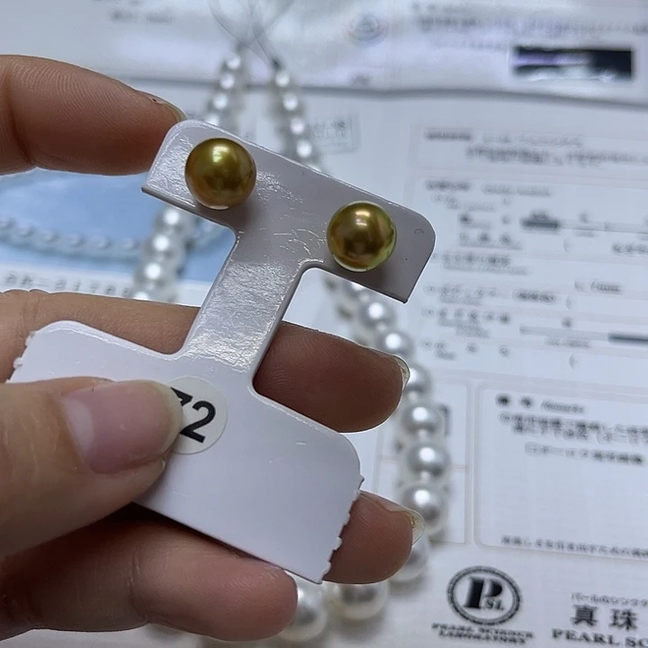 海水珍珠18K金镶嵌耳饰