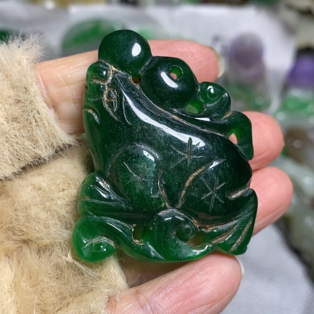 和田玉（糖玉）未镶嵌颈饰