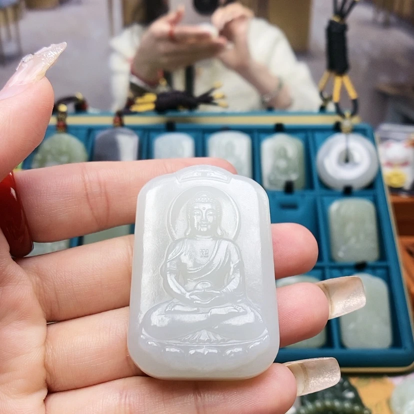 【闪购商品】和田玉颈饰未镶嵌休**我