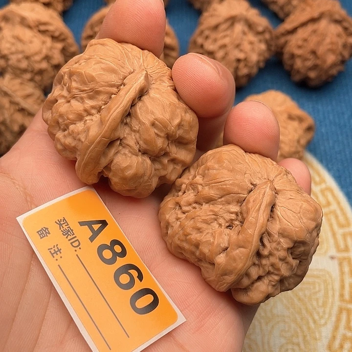 文玩核桃把件核桃