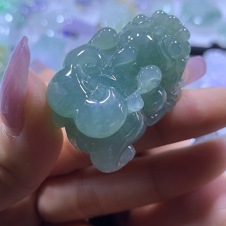 翡翠未镶嵌颈饰天然翡翠A货吊坠