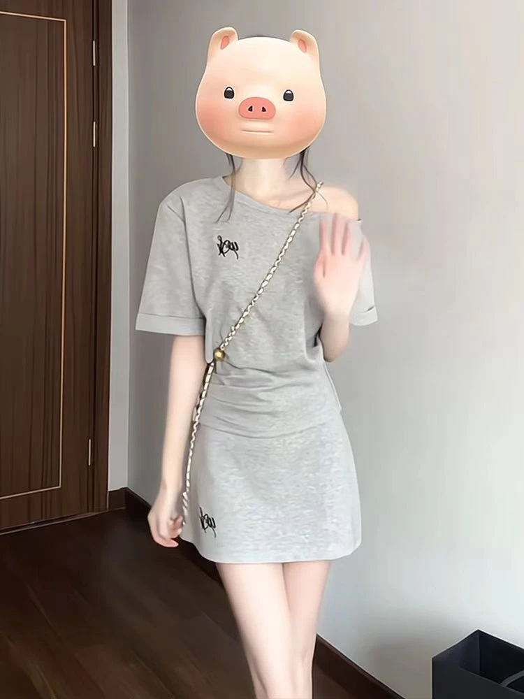 韩系休闲运动服套装女夏季小个子时尚宽松显瘦斜肩短袖短裙两件套