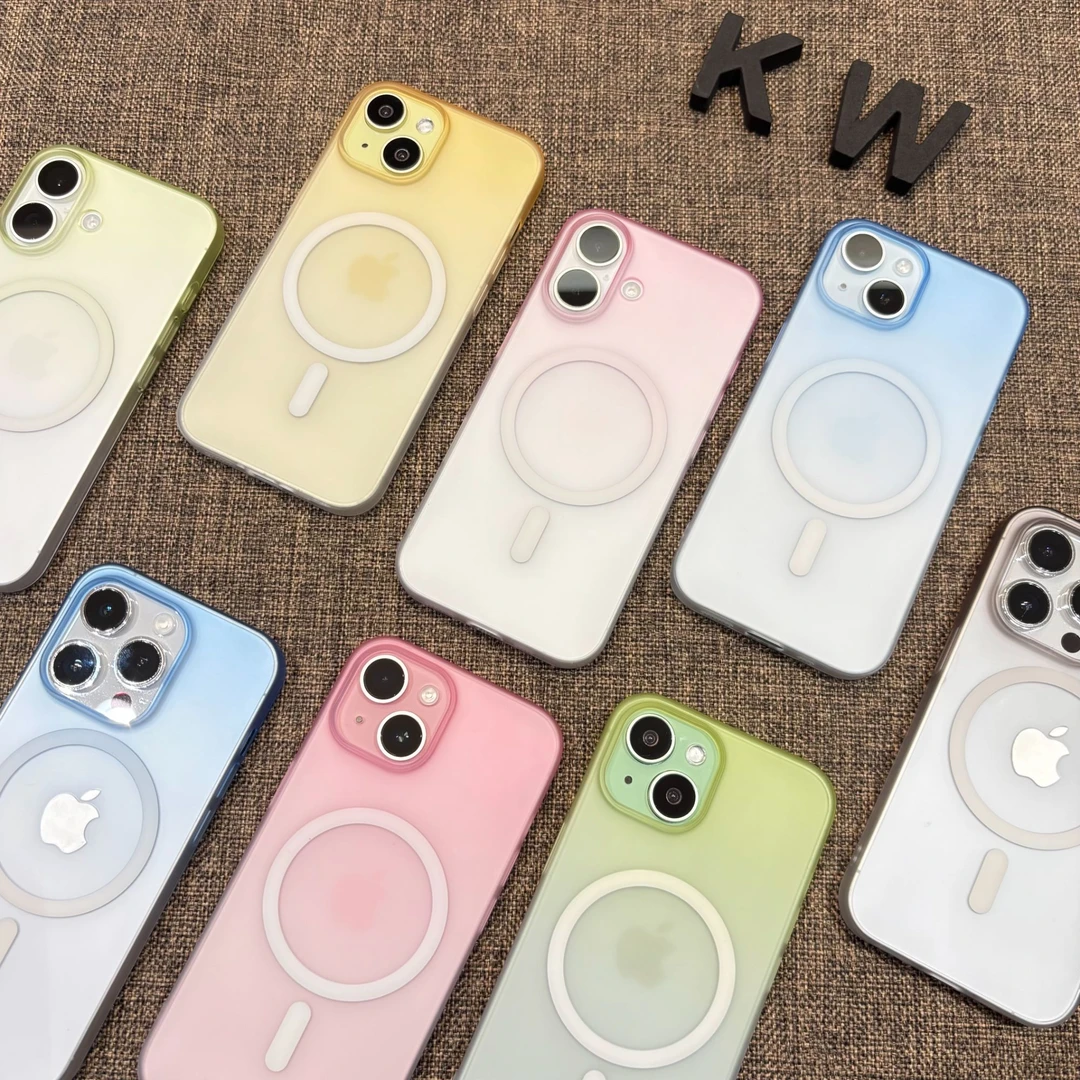 高颜值渐变冰雾磁吸适用iPhone16/15promax手机壳苹果14肤感13/12