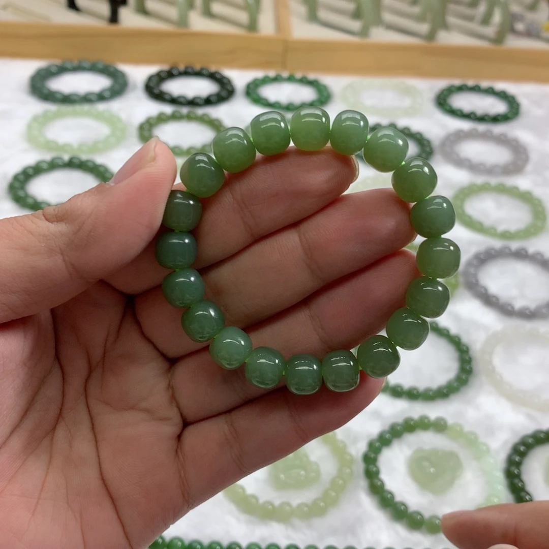 未镶嵌手串和田玉（湖水绿9.8）