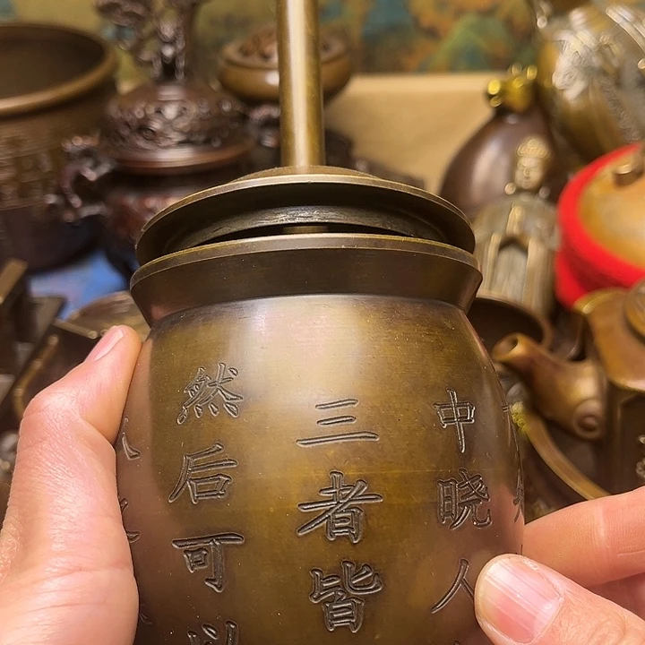 精美铜器批发档口