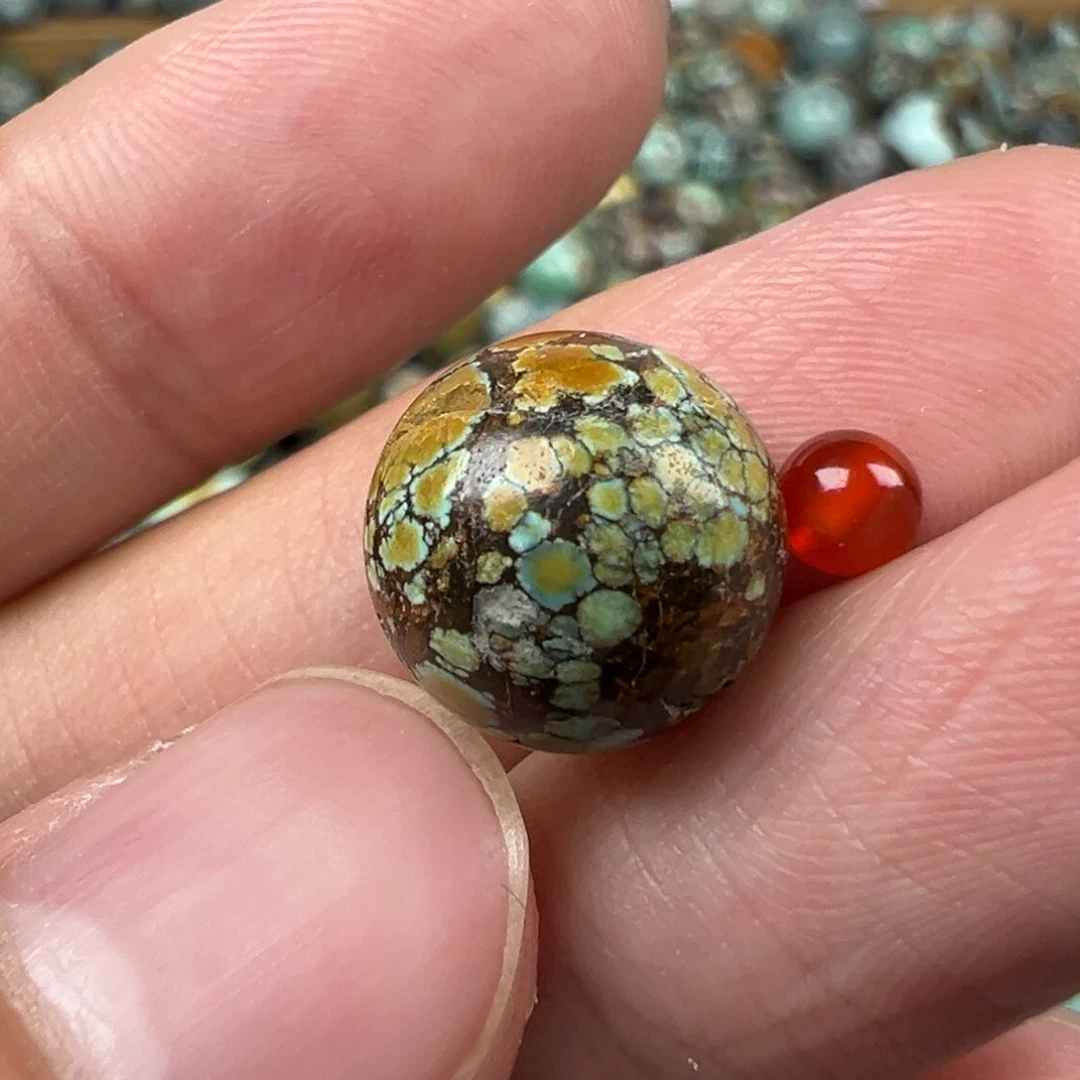 南***水南红玛瑙配饰未镶嵌卡12.3微瑕