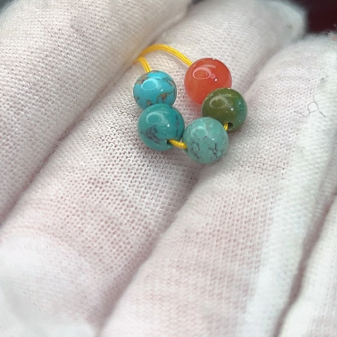 南红玛瑙未镶嵌珠宝奇石