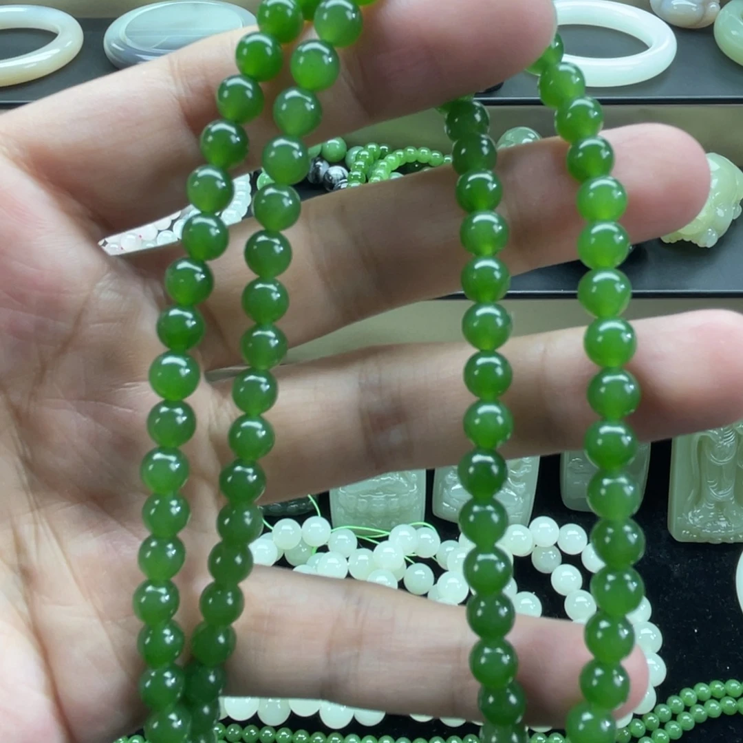 和田玉（碧玉）未镶嵌颈饰