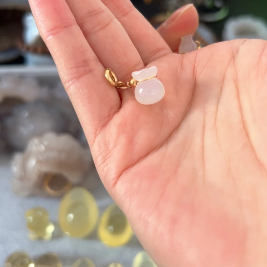 玛瑙/玉髓天然好运未镶嵌