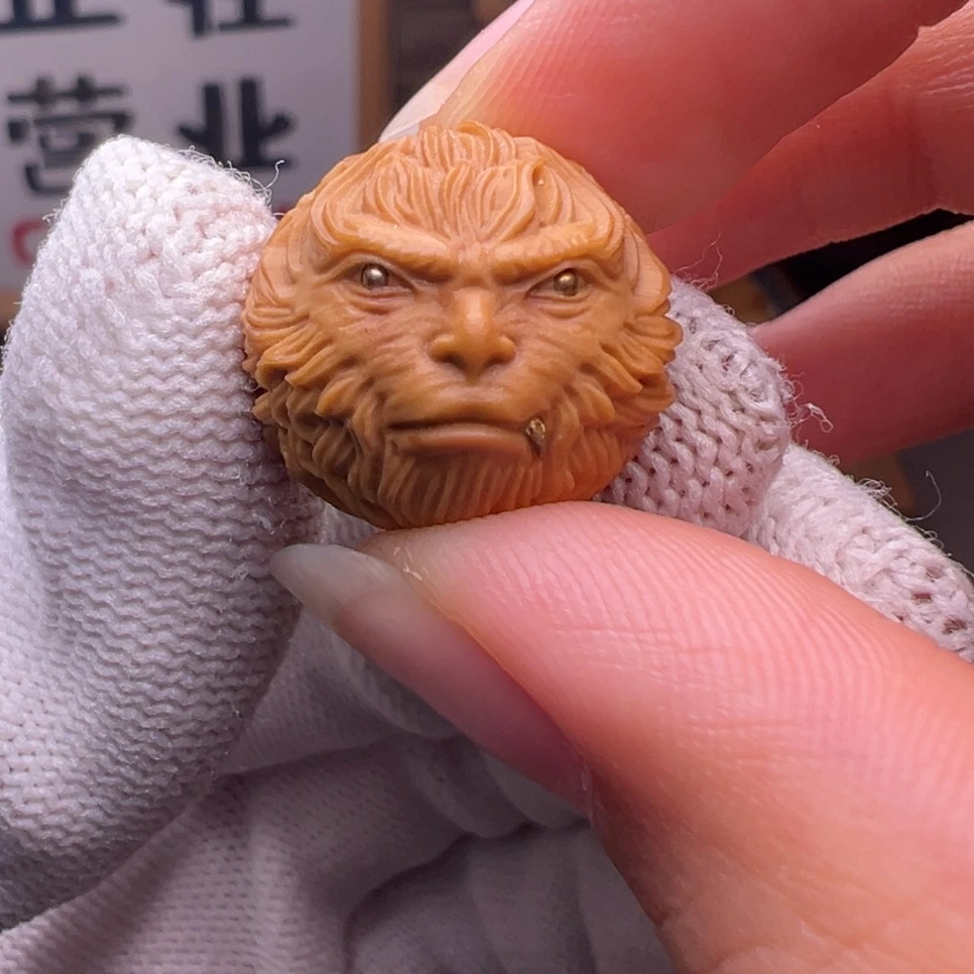 文玩核桃把件镶嵌款獠牙恶僧18左右尺寸全品有正常封口线