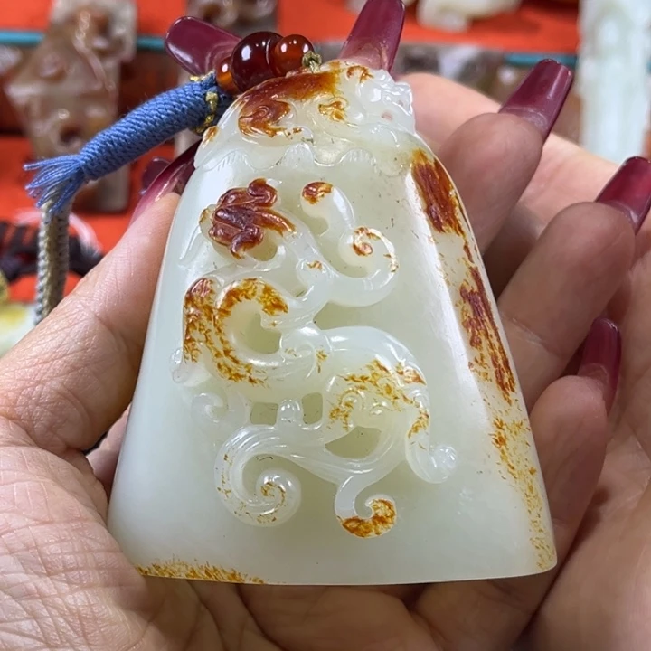 安***树和田玉未镶嵌挂件