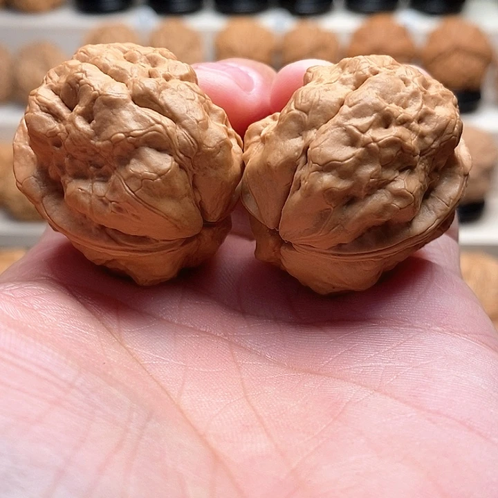 文玩核桃把件勇*…………………………