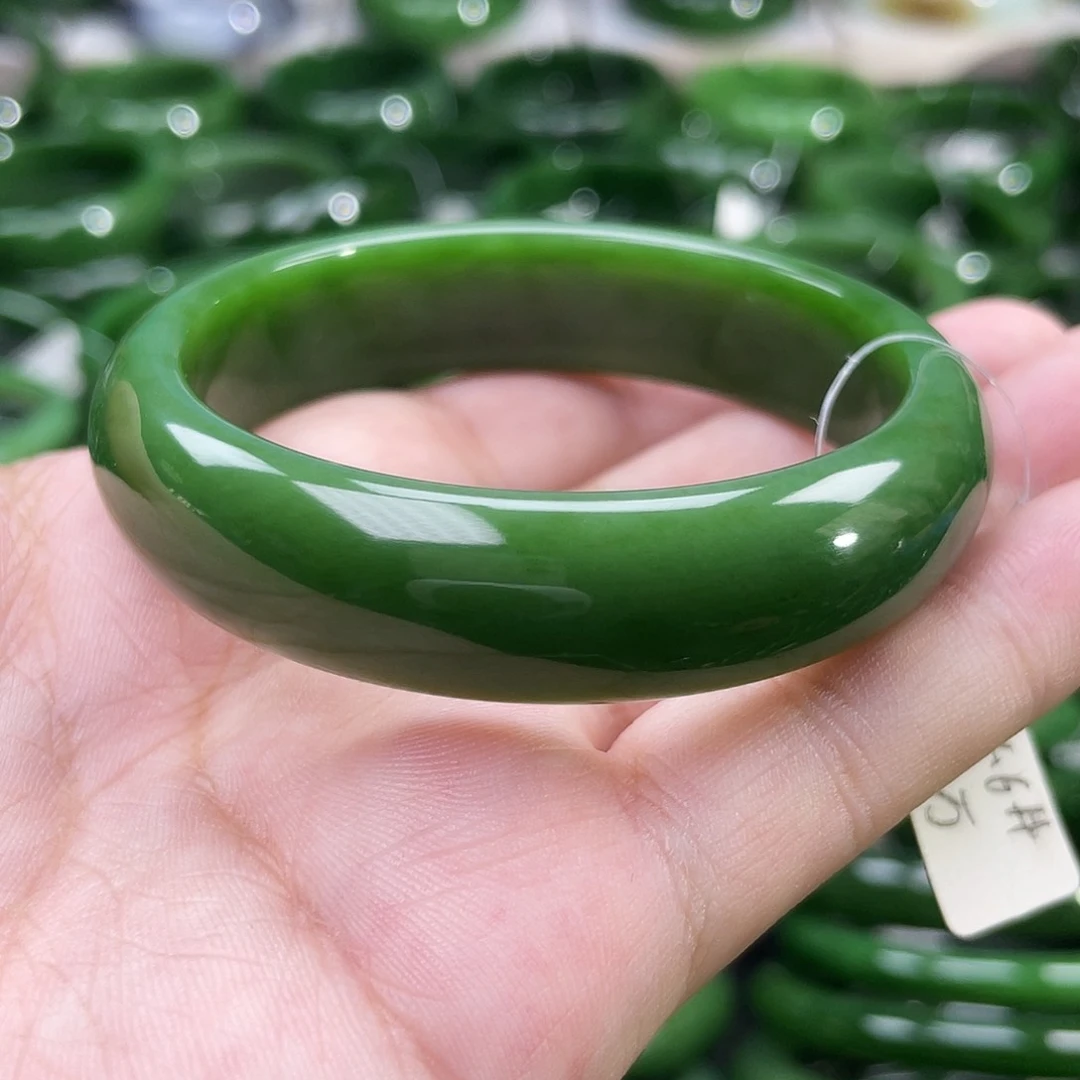 未镶嵌手镯和田玉（碧玉）