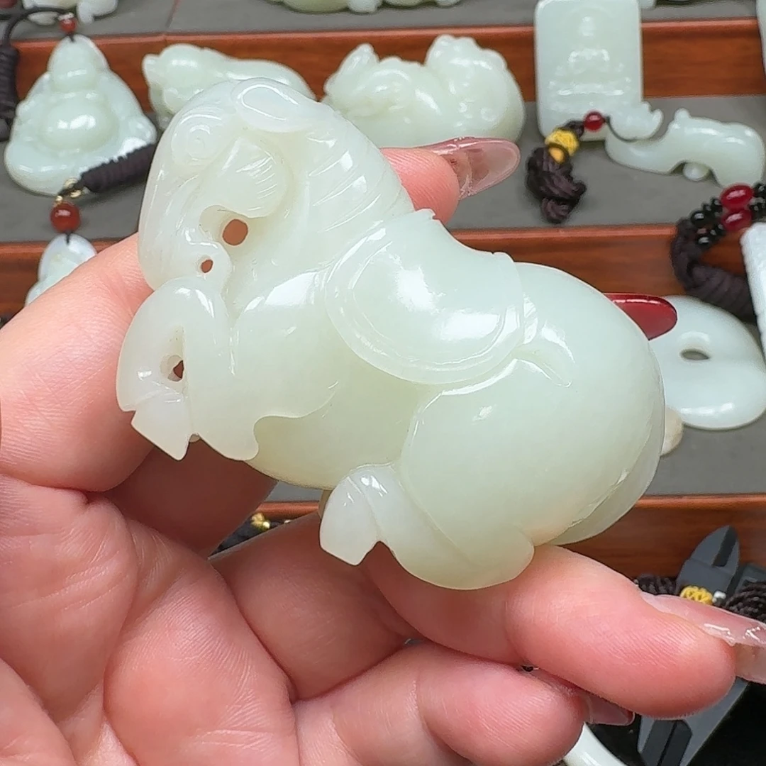 财***通和田玉未镶嵌摆件